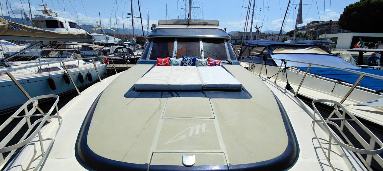 Panaby - House Boat Otel Palermo Dış mekan fotoğraf