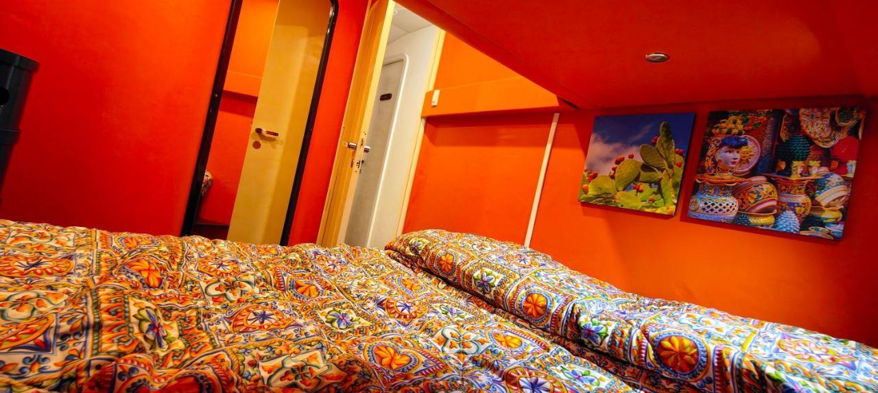 Panaby - House Boat Otel Palermo Dış mekan fotoğraf